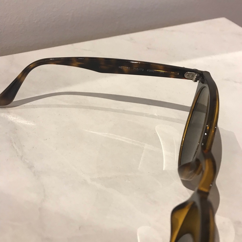 Ray-Ban round cat eye sunglasses - Picture 4 of 5